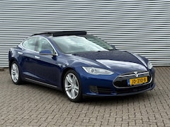 Tesla Model S - 70D / Panoramadak Schuifbaar/ Lage KM / NAP / Inruil Mog