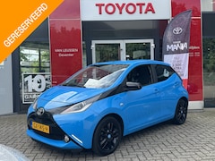 Toyota Aygo - 1.0 VVT-i x-cite AUTOMAAT AIRCO CAMERA LM-VELGEN