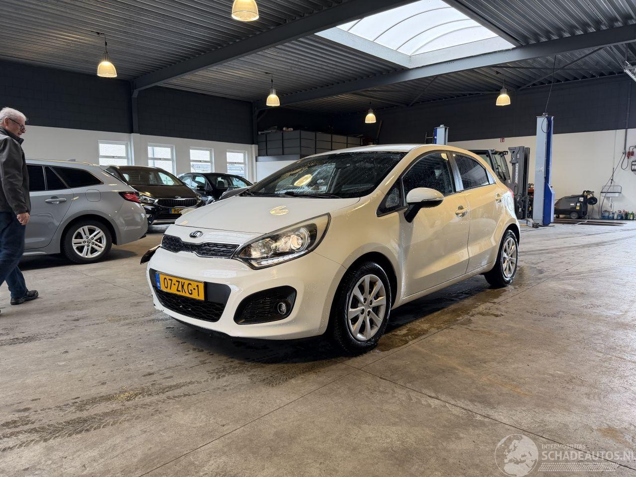 Kia Rio - 1.2 CVVT Plus Pack 1.2 CVVT Plus Pack