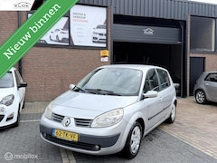 Renault Scénic - 2.0-16V Business Line NAP Clima Cruise Trekha
