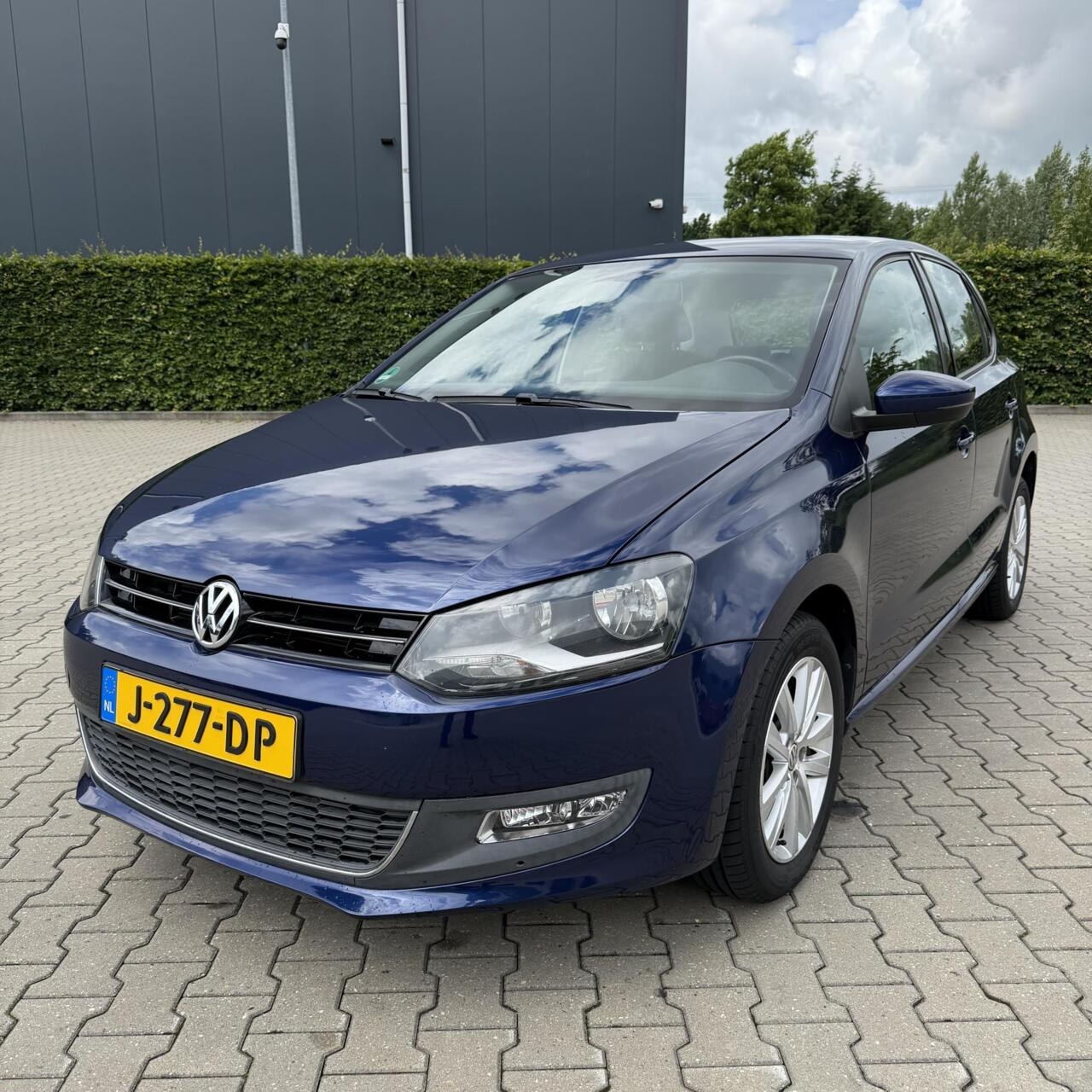 Volkswagen Polo - 1.2 TSI Highline 2013 | LAGE KM | NW APK ! - AutoWereld.nl