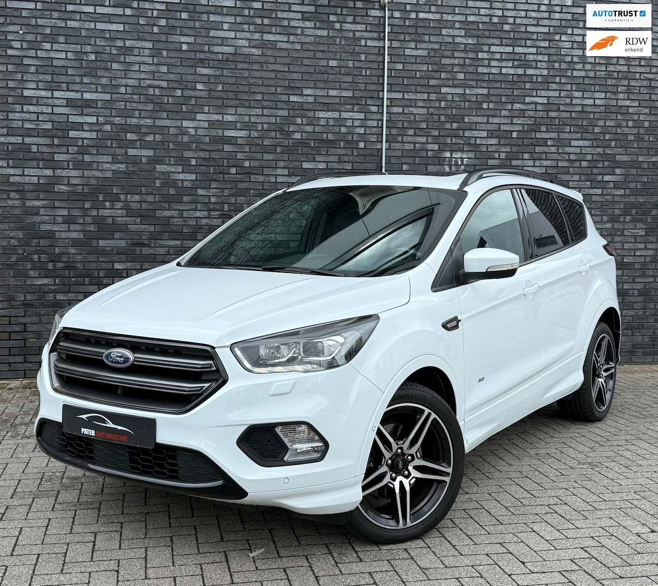 Ford Kuga - 1.5 EcoBoost ST Line 182pk Automaat|1e Eig|Nwe Distri|Pano|Carplay|Trekgewicht 2000kg - AutoWereld.nl
