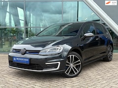 Volkswagen Golf - 1.4 TSI GTE Stoelverwarming / Navigatie / Cruise Control