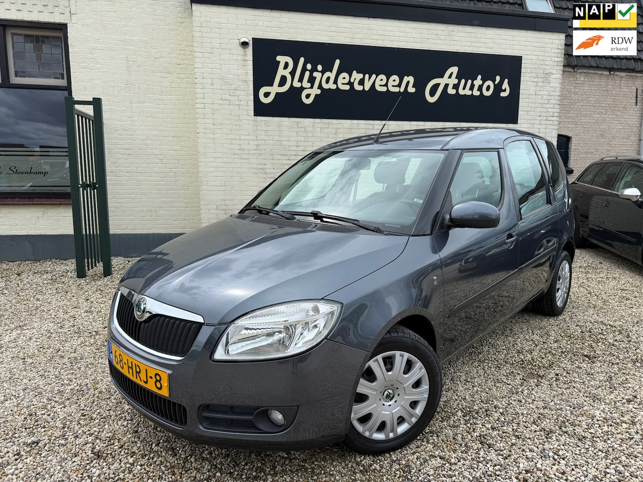 Skoda Roomster - 1.6-16V Ambition Airco | Trekaak | 2e Eigenaar - AutoWereld.nl