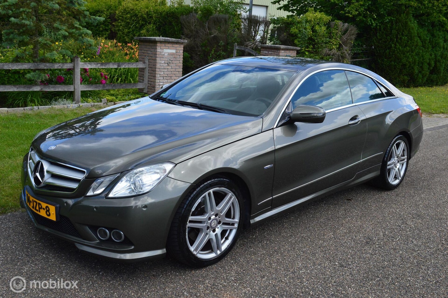 Mercedes-Benz E-klasse Coupé - E250 CGI AMG Styling zeer netjes! - AutoWereld.nl