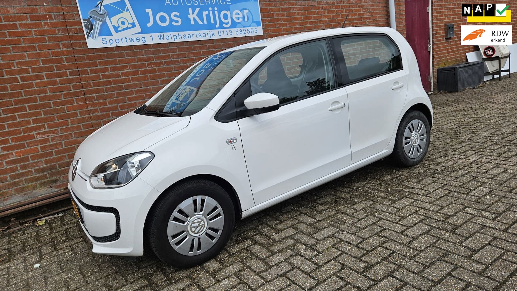 Volkswagen Up! - 1.0 move up! BlueMotion rijklaar incl garantie - AutoWereld.nl