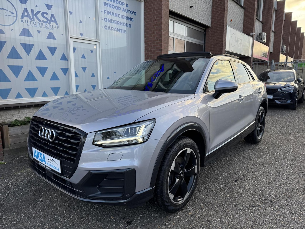 Audi Q2 - 35 TFSI 150pk 2x S-Line Pano S-Tronic 18 inch LED Garantie Laneassist - AutoWereld.nl