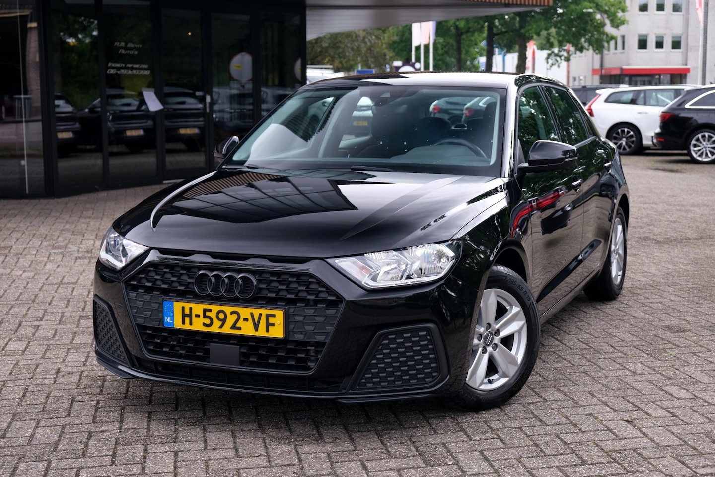 Audi A1 Sportback - 25 TFSI Pro Line|Rijklaar!|Automaat|Carplay+AndroidAuto|PDC|LaneAssist|Airco|Cruise|Goed o - AutoWereld.nl