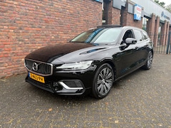 Volvo V60 - 2.0 T8 Twin Engine AWD Inscription|Trekhaak|Panorama|ACC