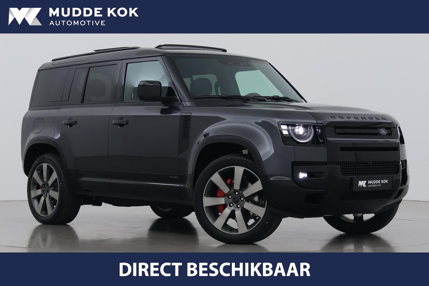 Land Rover Defender 110 - 2.0 P300e X | FACELIFT | ClearSight | Meridian Surround | Trekhaak | Luchtvering | Koelbox - AutoWereld.nl
