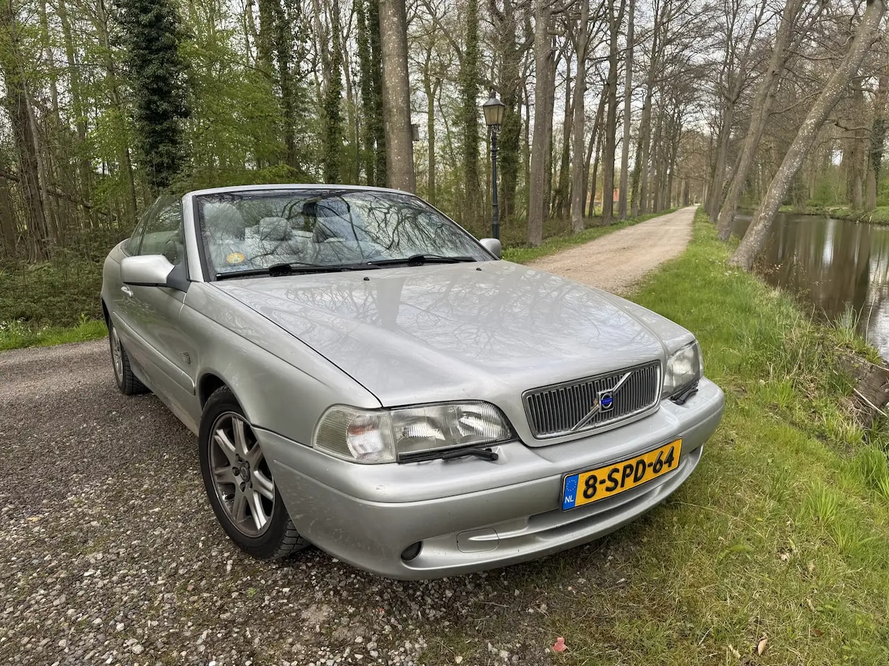 Volvo C70 Convertible - 2.4 T Sport Nieuwe APK, geldig tot mei 2027 - AutoWereld.nl
