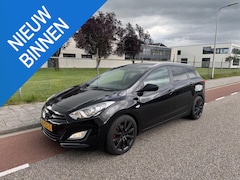 Hyundai i30 Wagon - 1.6 GDI i-Motion Black-edition/Airco/nap/apk 8-2027