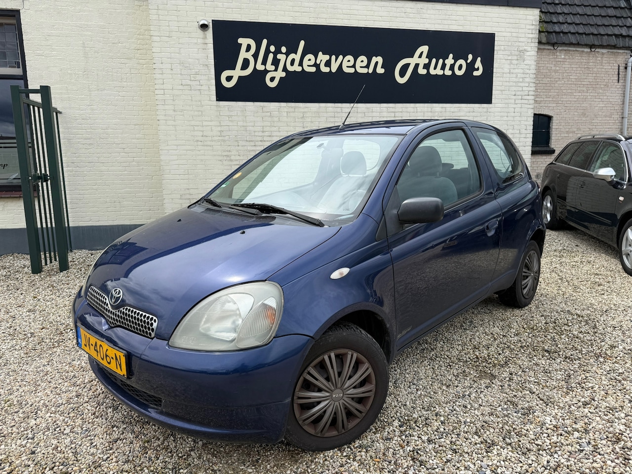 Toyota Yaris - 1.3-16V VVT-i Sol AUTOMAAT | AIRCO - AutoWereld.nl