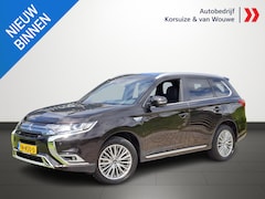 Mitsubishi Outlander - 2.4 PHEV Instyle Apple Carplay & Android auto | Stuur- en Stoelverwarming | Cruise adaptiv