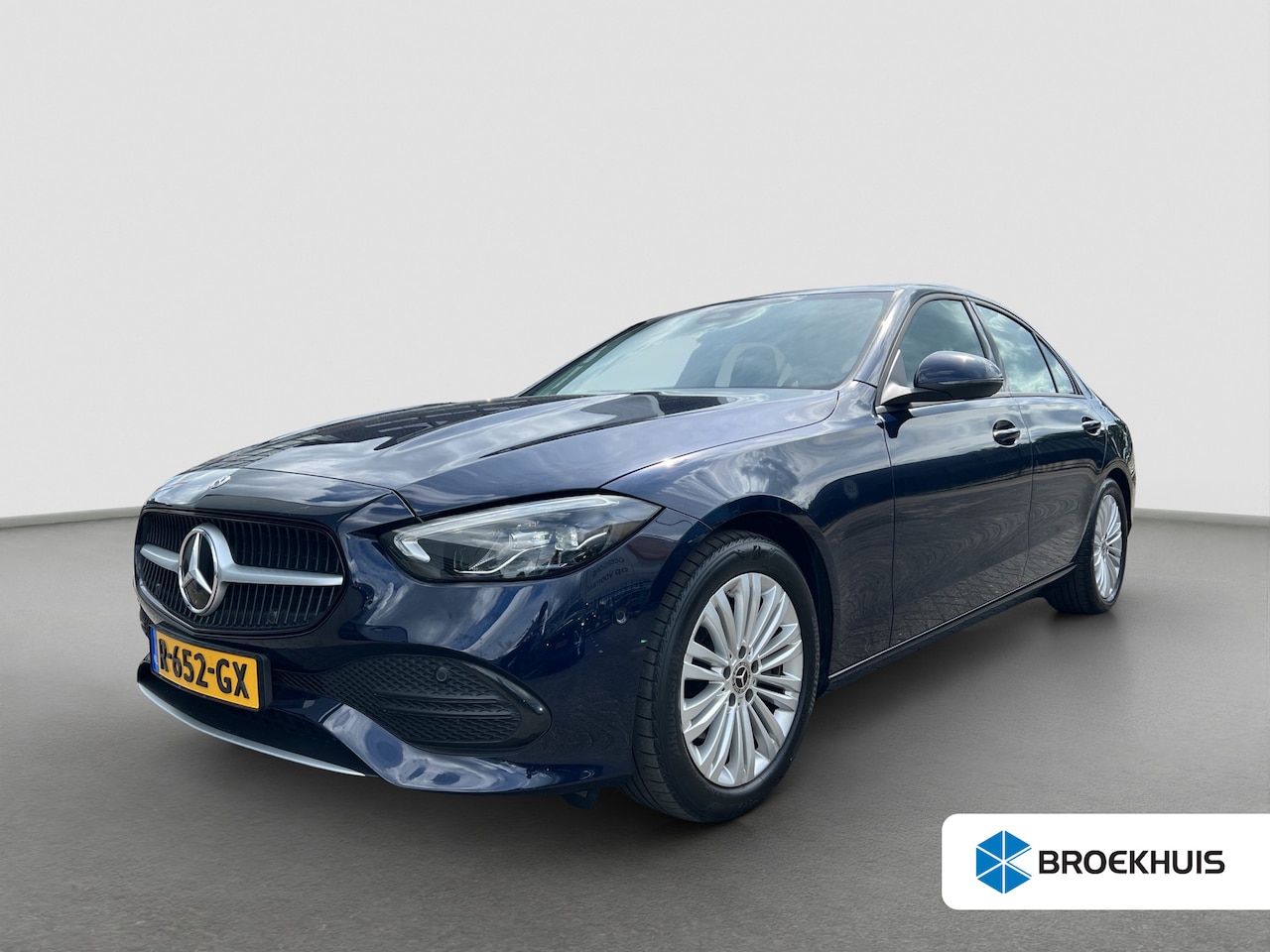 Mercedes-Benz C-klasse - 180 Business Line | Camera | Carplay | Adaptive cruise controle | Dodehoek detectie | Full - AutoWereld.nl