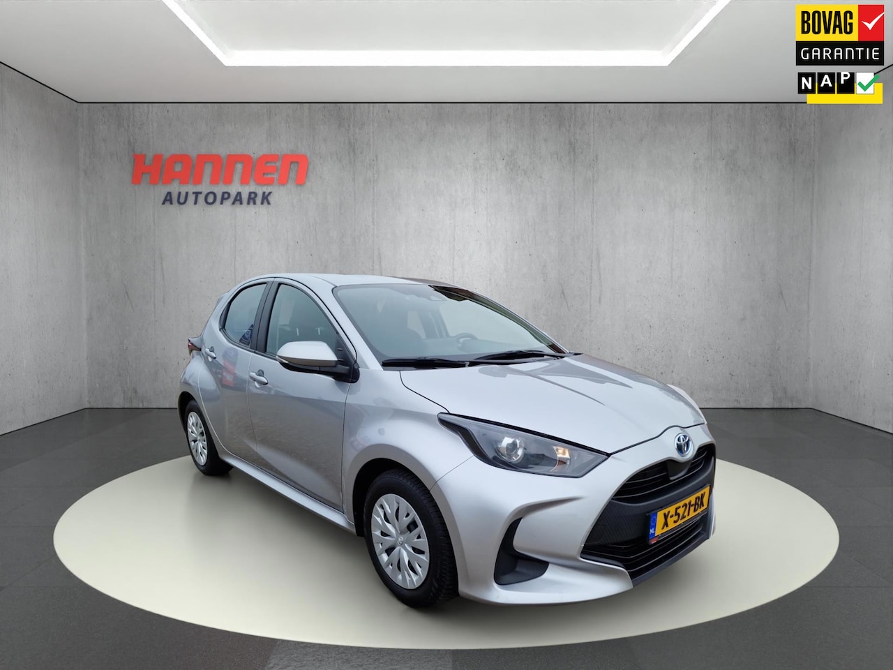 Toyota Yaris - 1.5 Hybrid Active 1.5 Hybrid Active - AutoWereld.nl