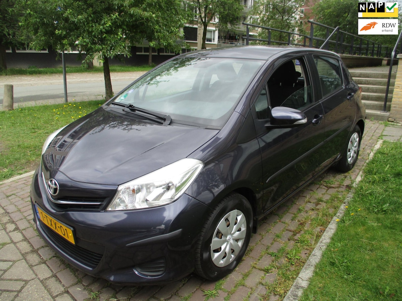 Toyota Yaris - 1.0 VVT-i Now 1.0 VVT-i Now - AutoWereld.nl