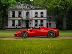 Ferrari 296 GTS - 3.0 V6 | Lift | Carbon Racing Seats | Pass. display | Veel alcantara