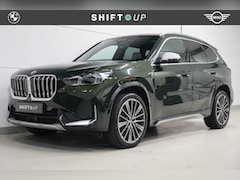 BMW X1 - sDrive18i Panoramadak | Harman Kardon | Head Up | Stuurverwarming