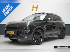 Lynk & Co 01 - 1.5 | Zwart optiek | Panoramadak | Navigatie | Memory | Apple CarPlay