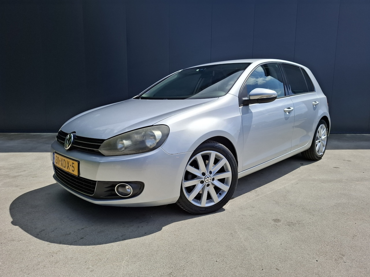 Volkswagen Golf - 1.4 TSI Highline TREKHAAK AIRCO CRUISE NAVI LICHTMETALEN VELGEN - AutoWereld.nl
