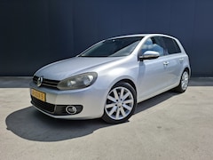 Volkswagen Golf - 1.4 TSI Highline TREKHAAK AIRCO CRUISE NAVI LICHTMETALEN VELGEN