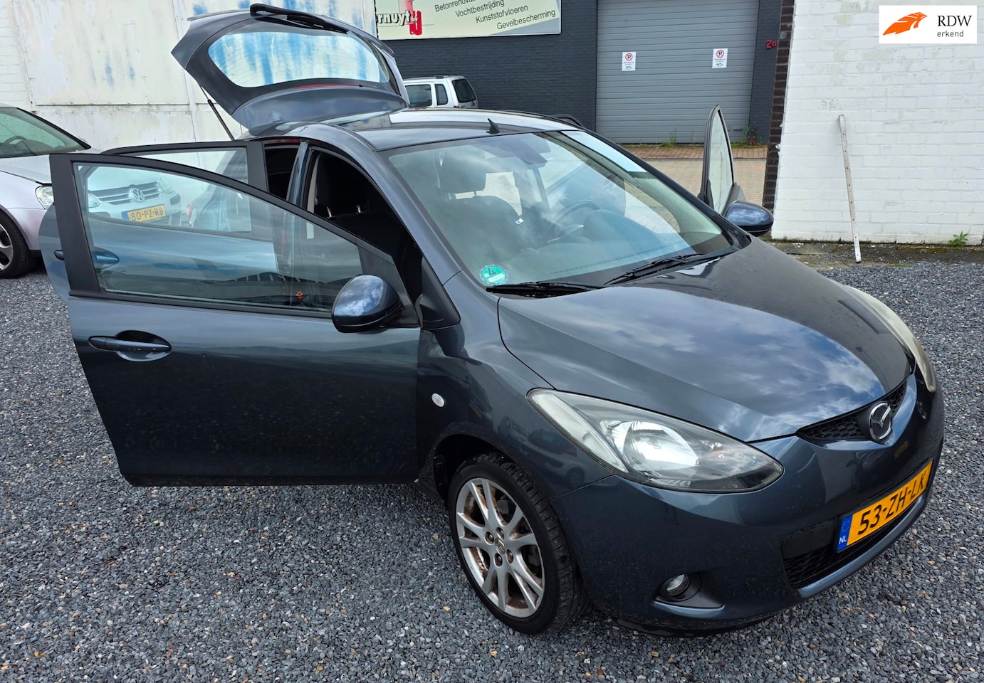 Mazda 2 - 1.3hp S-VT Executive zeer netjes - AutoWereld.nl