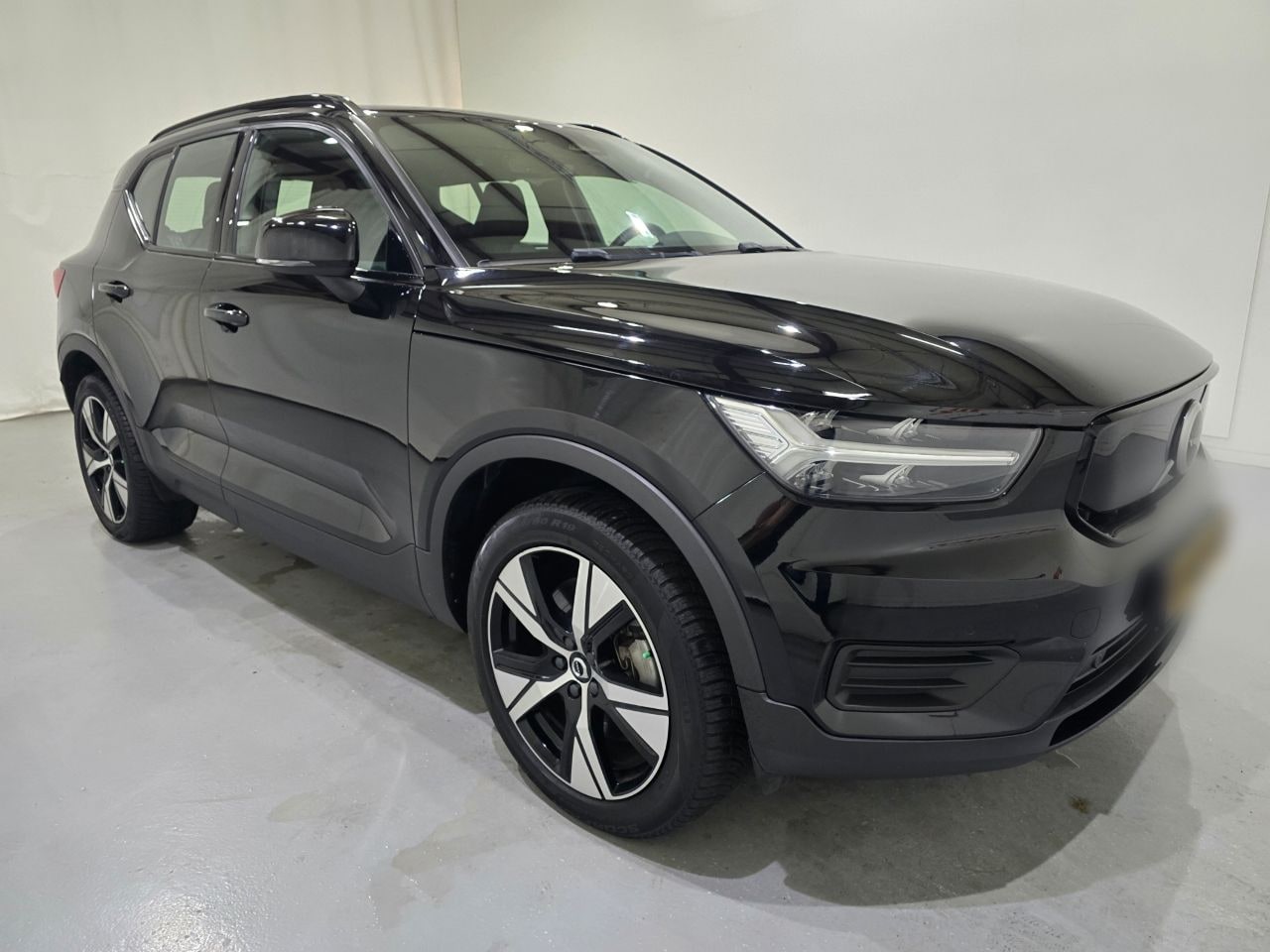 Volvo XC40 - Recharge Twin Plus AWD 300Kw 408pk Bjr.2021 - AutoWereld.nl