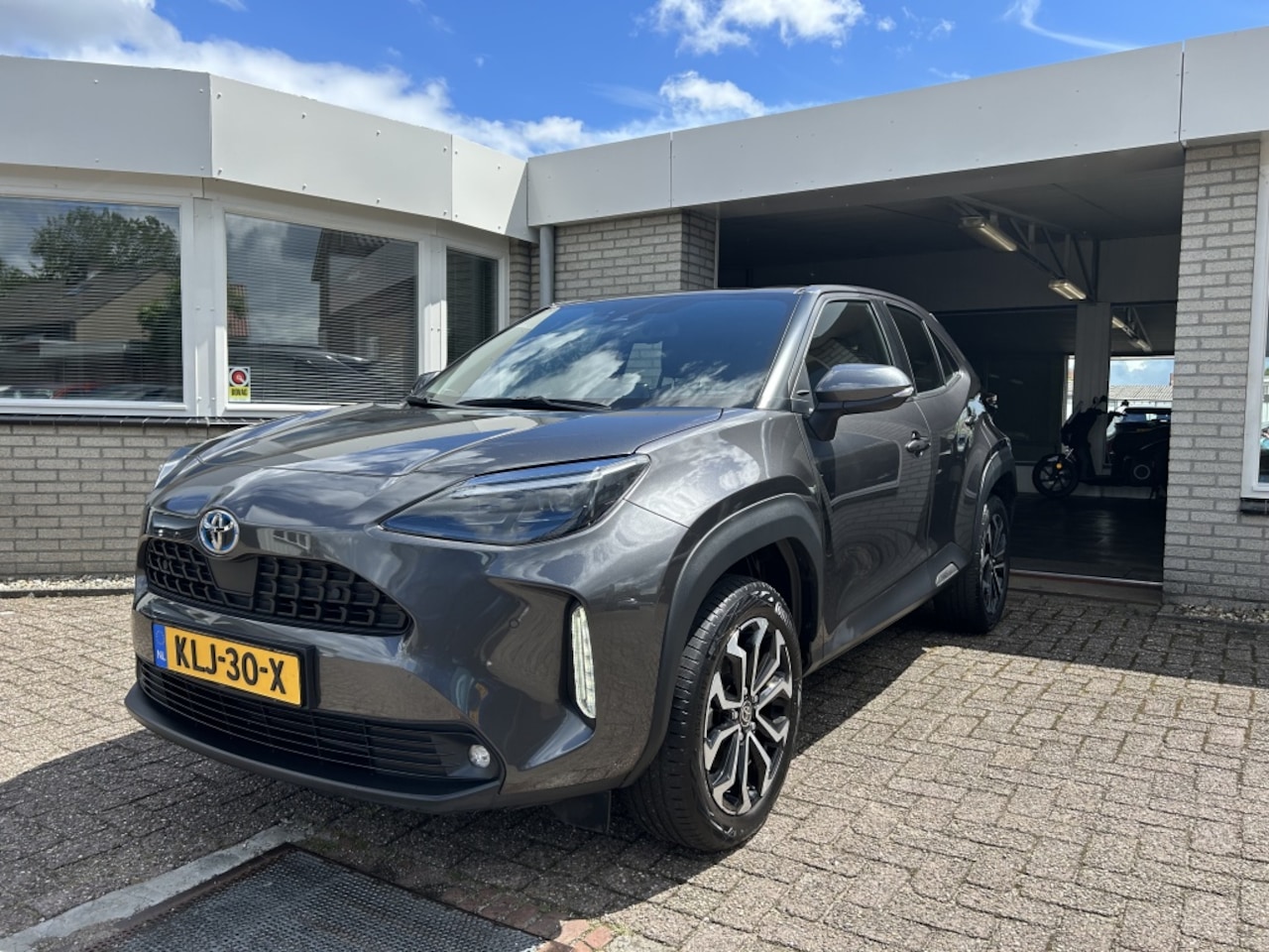 Toyota Yaris Cross - 1.5 Hybrid 92pk Business Automaat - AutoWereld.nl