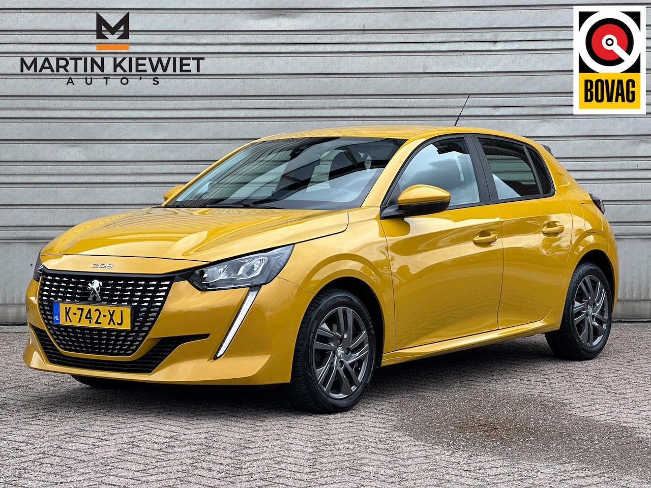 Peugeot 208 - 1.2 PureTech 100pk Active|Navigatie|PDC|Cruise|Airco - AutoWereld.nl