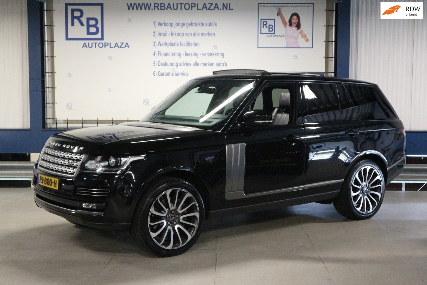 Land Rover Range Rover - 4.4 SDV8 / BLACK ON BLACK / MASSAGE ! ! - AutoWereld.nl
