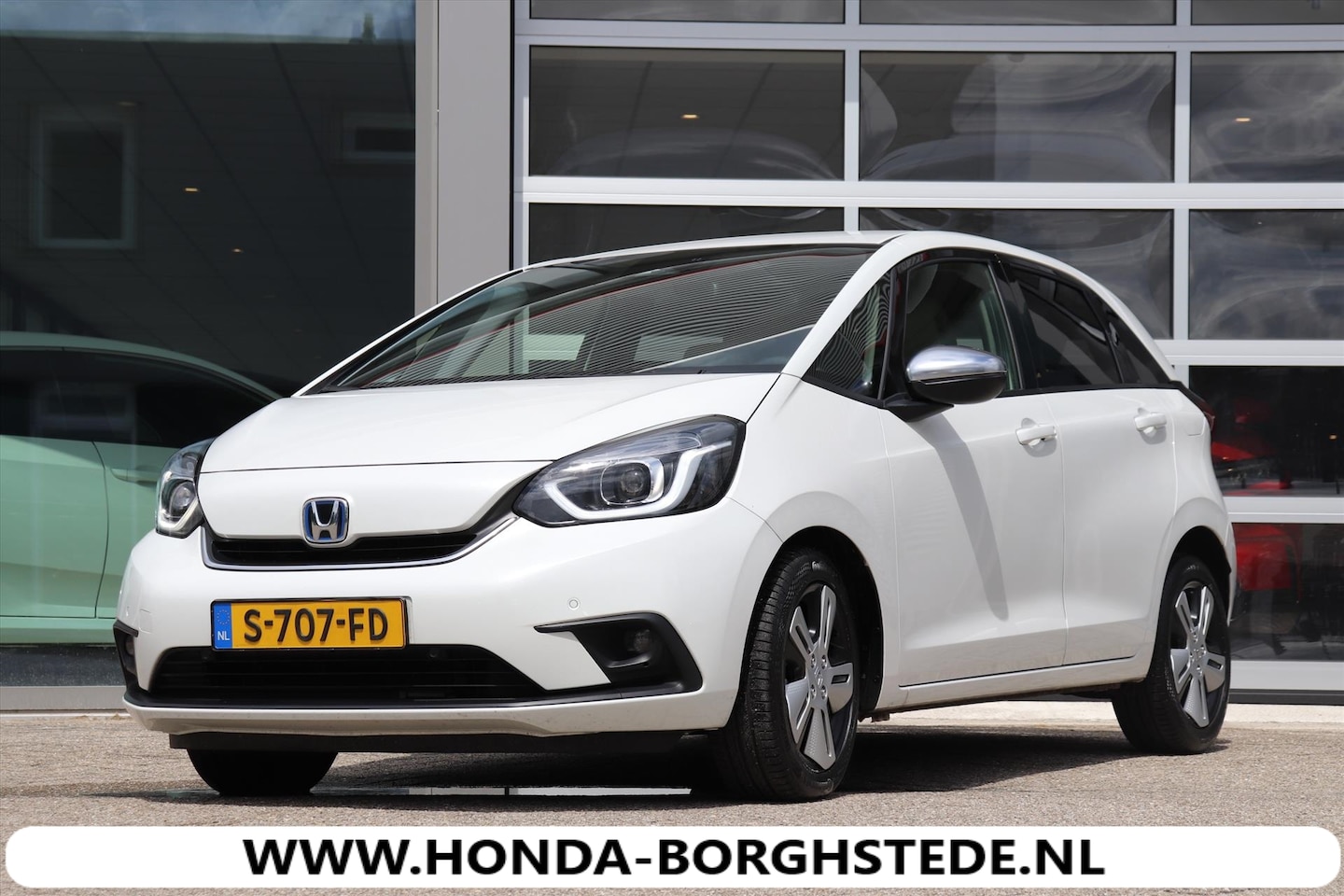 Honda Jazz - 1.5 Full Hybrid Executive - AutoWereld.nl