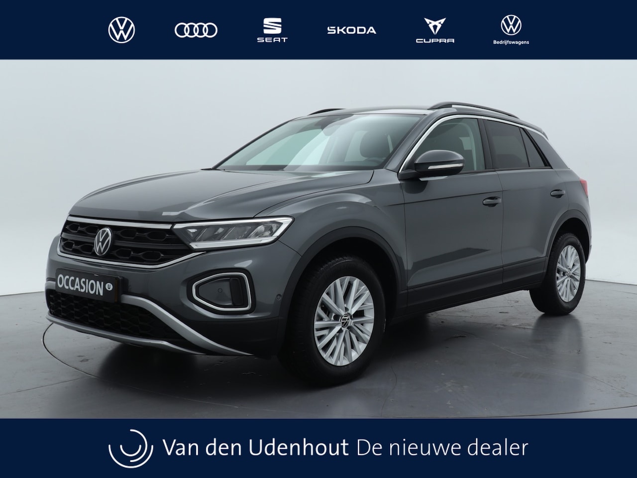 Volkswagen T-Roc - 1.0 TSI 110pk Life Navigatie Clima - AutoWereld.nl