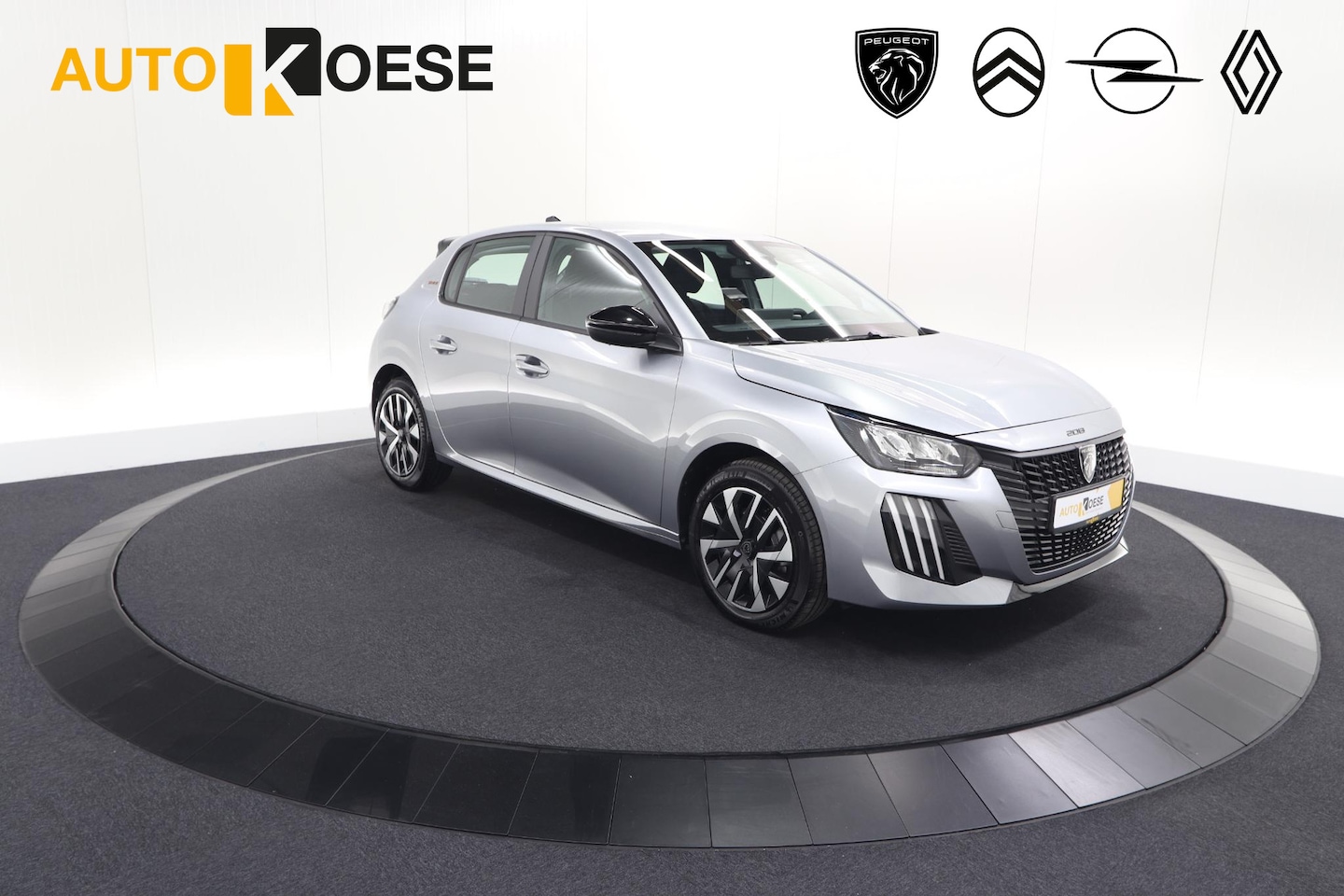 Peugeot 208 - 1.2 Hybrid 110 e-DCS6 Style | Parkeersensoren | Apple Carplay | Cruise Control | Navigatie - AutoWereld.nl