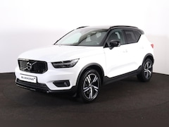 Volvo XC40 - T4 R-Design