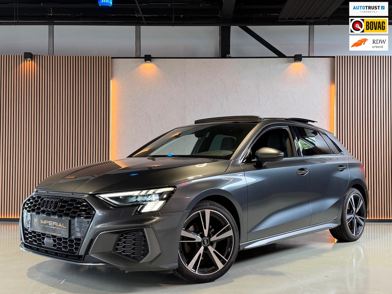 Audi A3 Sportback - 35 TFSI S-Line Pano|RS seats|Matrix|Keyl|ACC - AutoWereld.nl