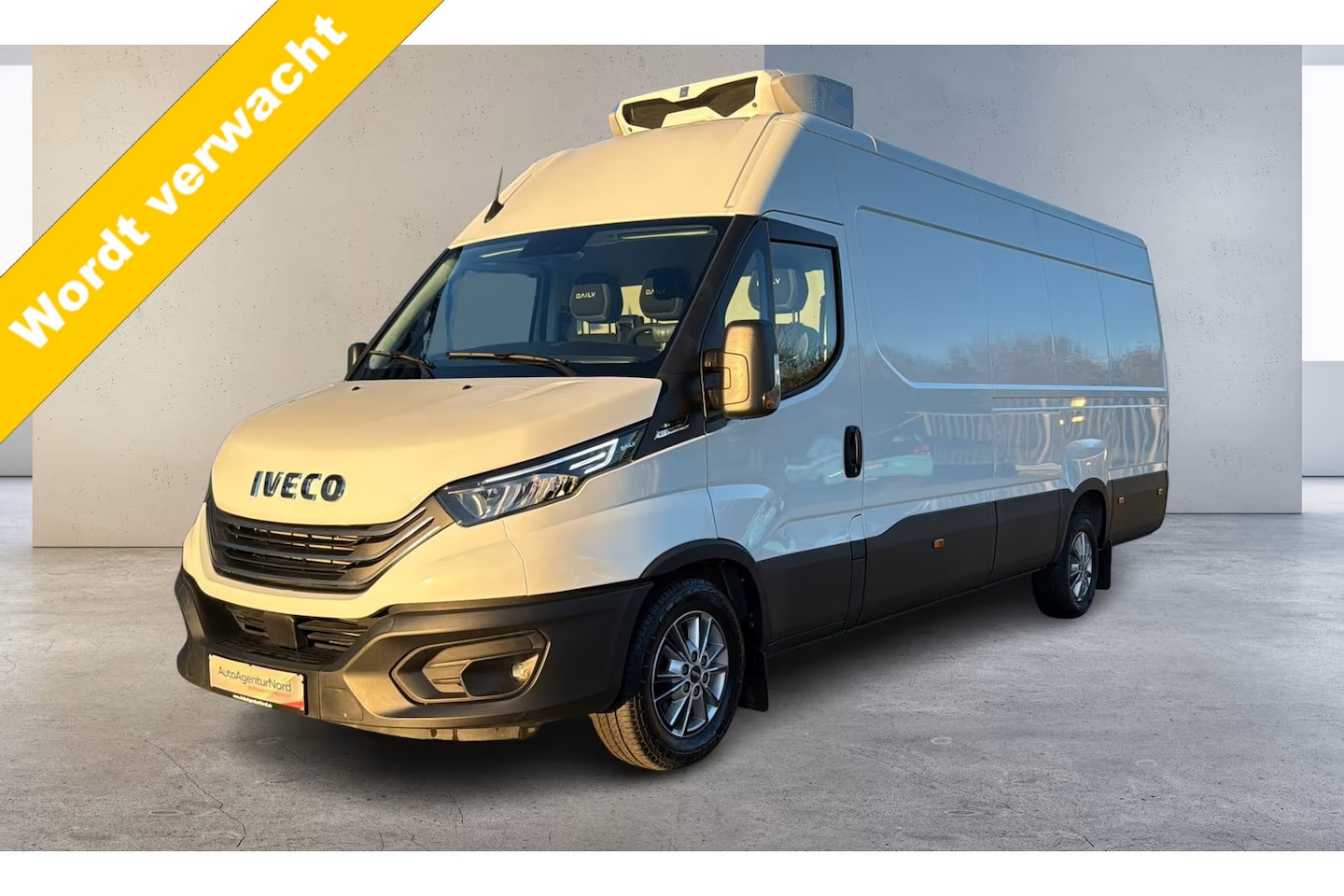 Iveco Daily - 35S18 3.0 L4H2 Koelwagen Zanotti koeling, LED, ACC, Geveerde stoel - AutoWereld.nl