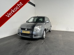 Suzuki Swift - 1.5 Exclusive