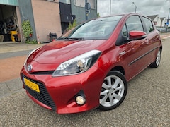 Toyota Yaris - 1.5 Full Hybrid Dynamic GARANTIE