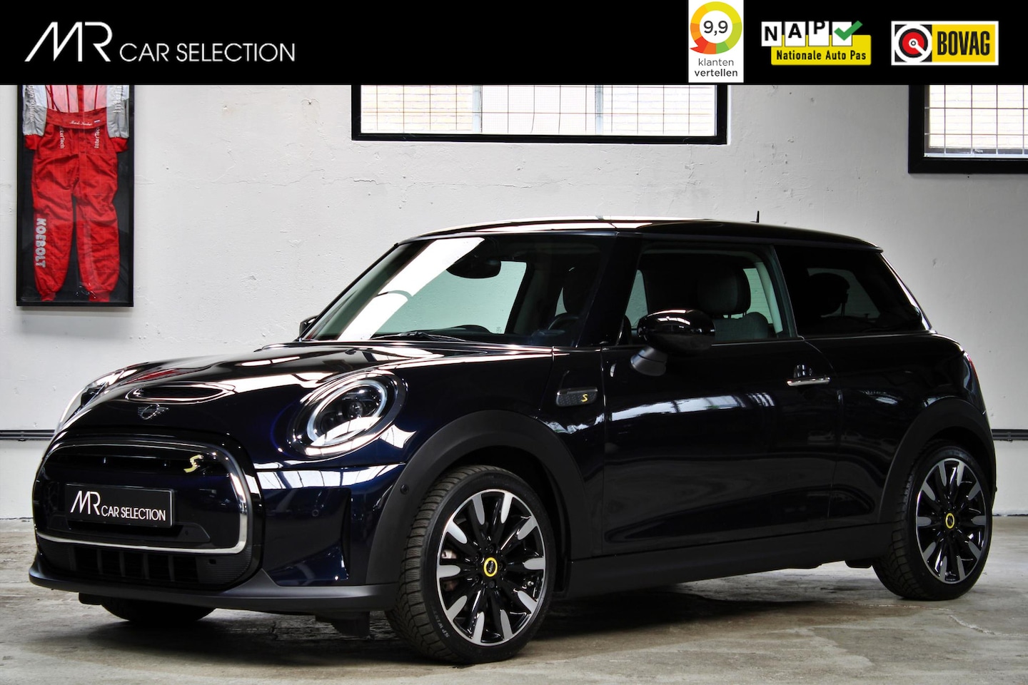 MINI Electric - Resolute Edition 33 kWh | Parkeerassistent | Camera | Apple Carplay | Verwarmd stuur | SOH - AutoWereld.nl