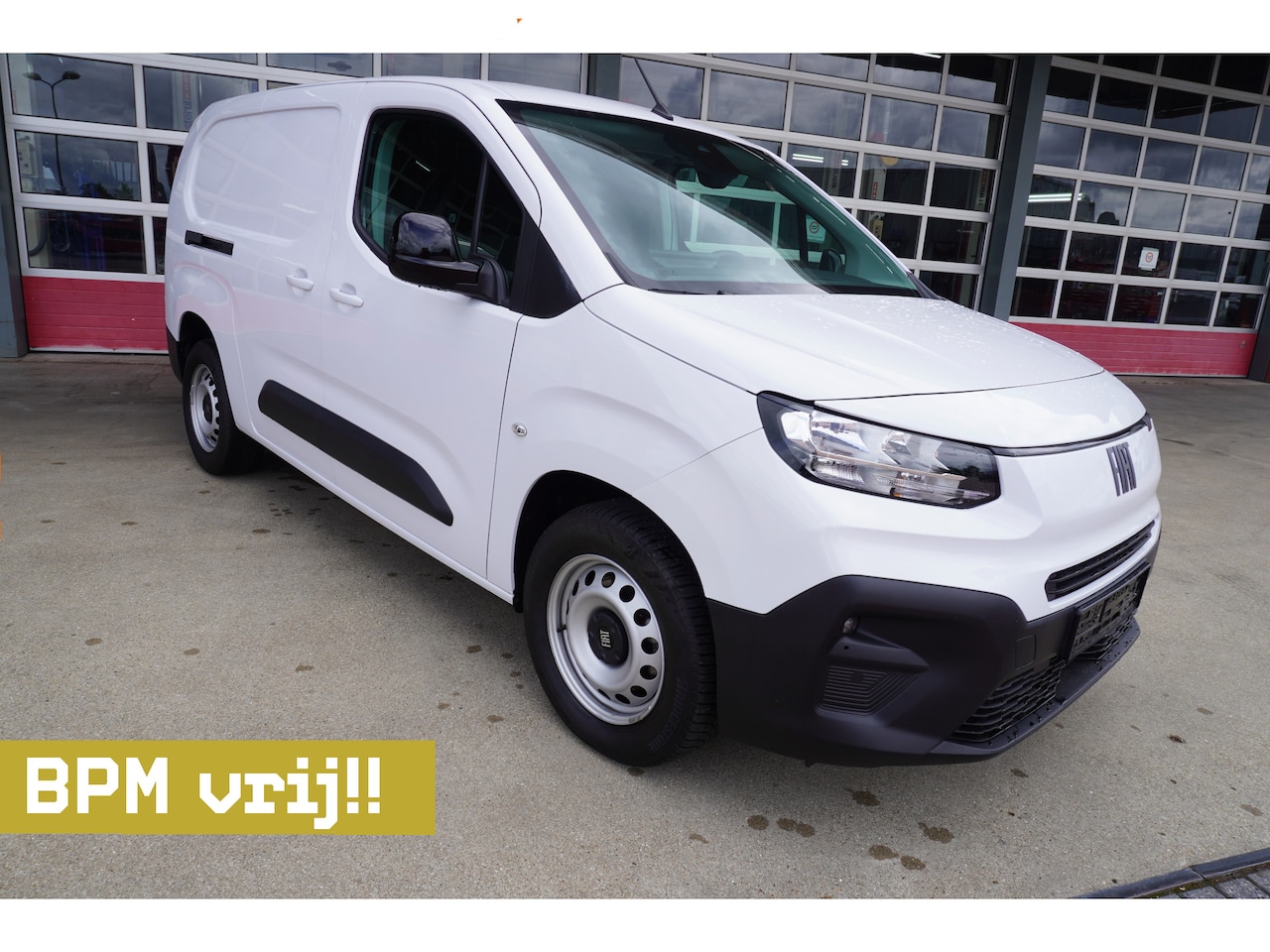 Fiat Doblò - BlueHDi 130 S&S L2 1000kg 3 zits nr.V118 | Airco | Cruise | Camera | Apple CP+Android auto - AutoWereld.nl