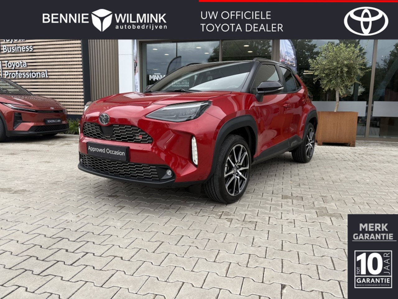 Toyota Yaris Cross - 1.5 Hybrid 130 GR SPORT | Head Up | Bi-Tone - AutoWereld.nl