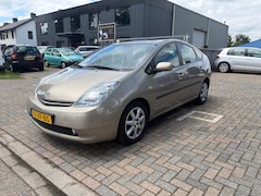 Toyota Prius - 1.5 VVT-i Tech Edition Nw Apk - Nw Ondh