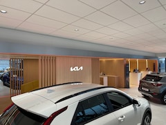 Kia Niro EV - Air 64.8 kWh - Adaptive Cruise - Climate Control - Stoel/Stuurverwarming - Apple Carplay/A