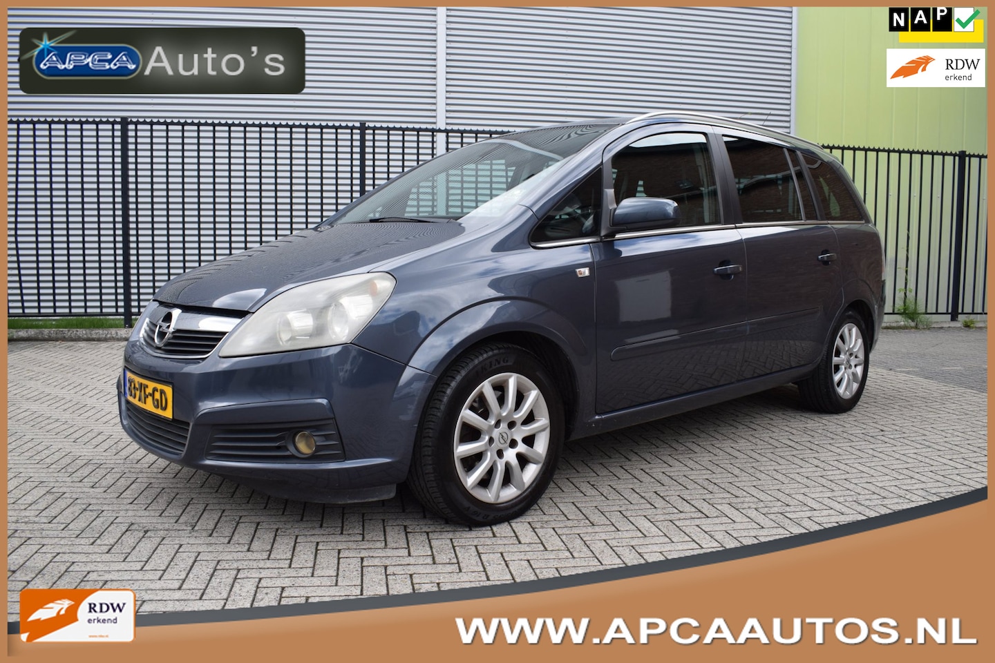 Opel Zafira - 2.2 Executive 7 Persoons 1 mnd GARANTIE Airco Ijskoud CruiseC Navi Trekhaak - AutoWereld.nl
