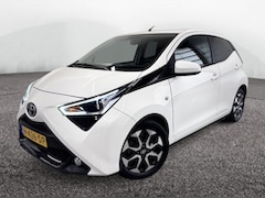 Toyota Aygo - 1.0 VVT-i x-joy| Camera| Climate| Lichtmetaal| Getint glas