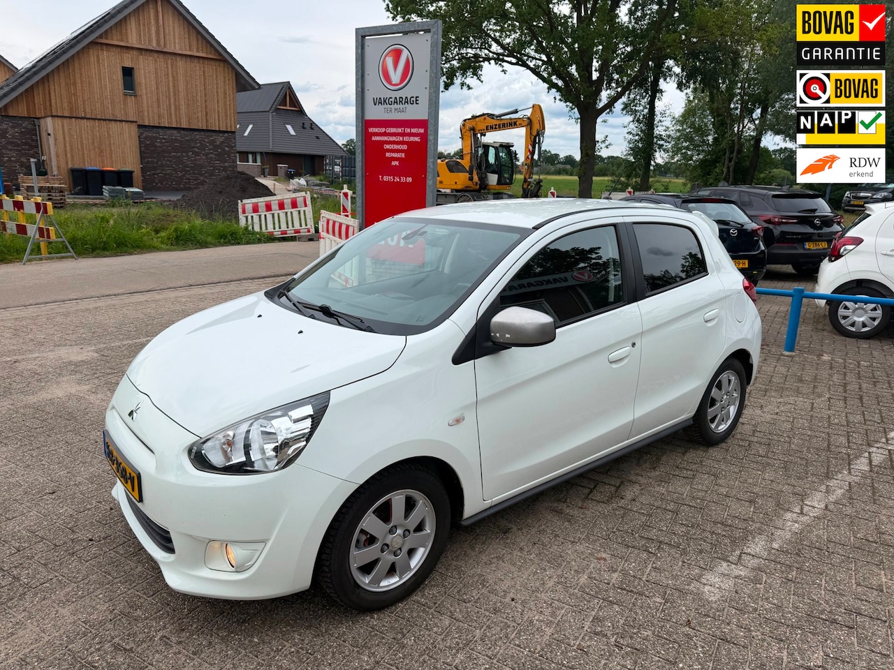 Mitsubishi Space Star - 1.0 Bright | 5-deurs | Regensensor | Airco | Origineel Nederlands - AutoWereld.nl