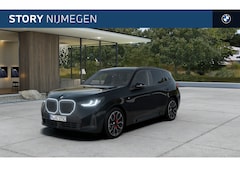 BMW X3 - 30e xDrive M Sport Automaat / Panoramadak / Trekhaak / Sportstoelen / Adaptieve LED / Park