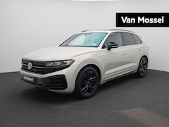 Volkswagen Touareg - 3.0 TSi eHybrid 4MOTION R Edition 462 PK| V6 | Panoramadak | Leder Interieur | Luchtvering