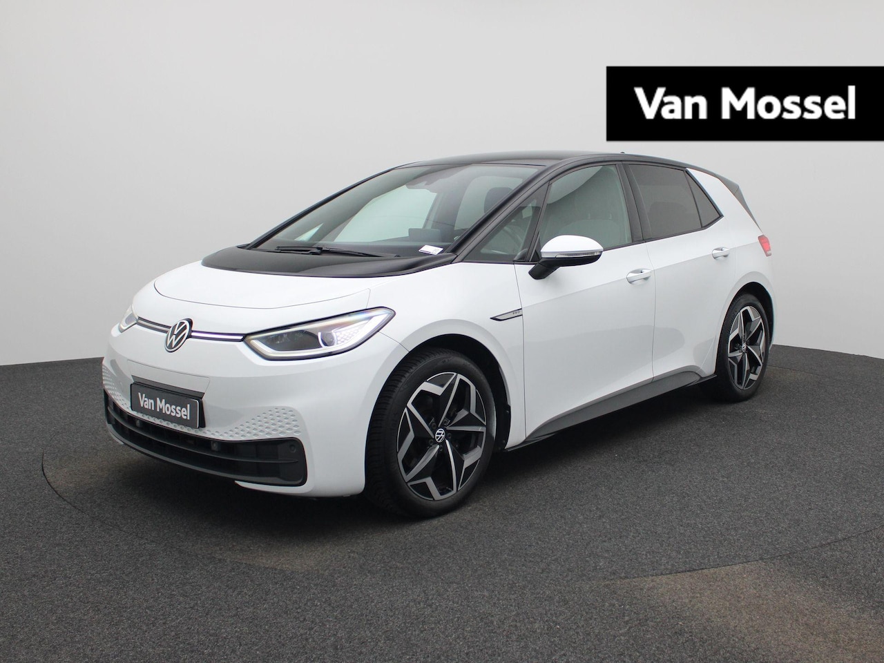 Volkswagen ID.3 - Pro 58 kWh 204 PK| Dealeronderhouden | Navigatie | Achteruitrijcamera | Stoelverwarming | - AutoWereld.nl